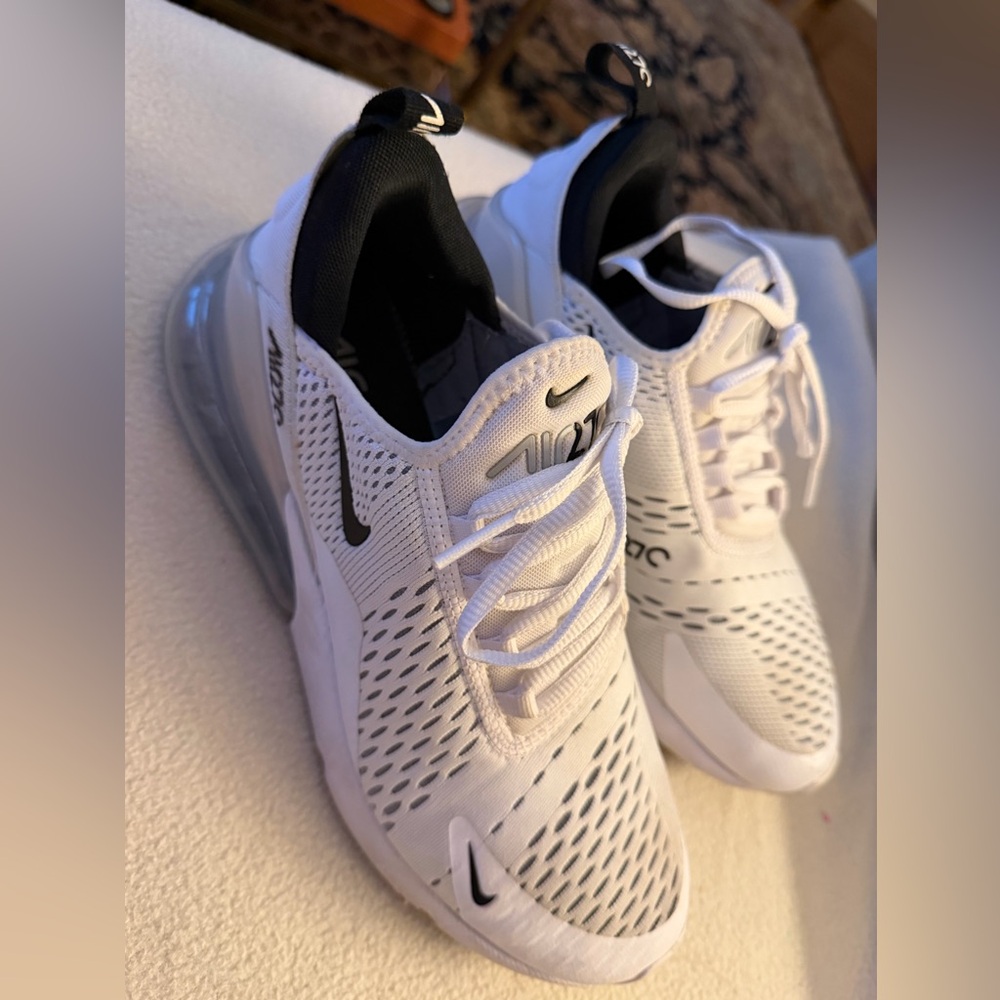 Nike Women’s Air Max 270
